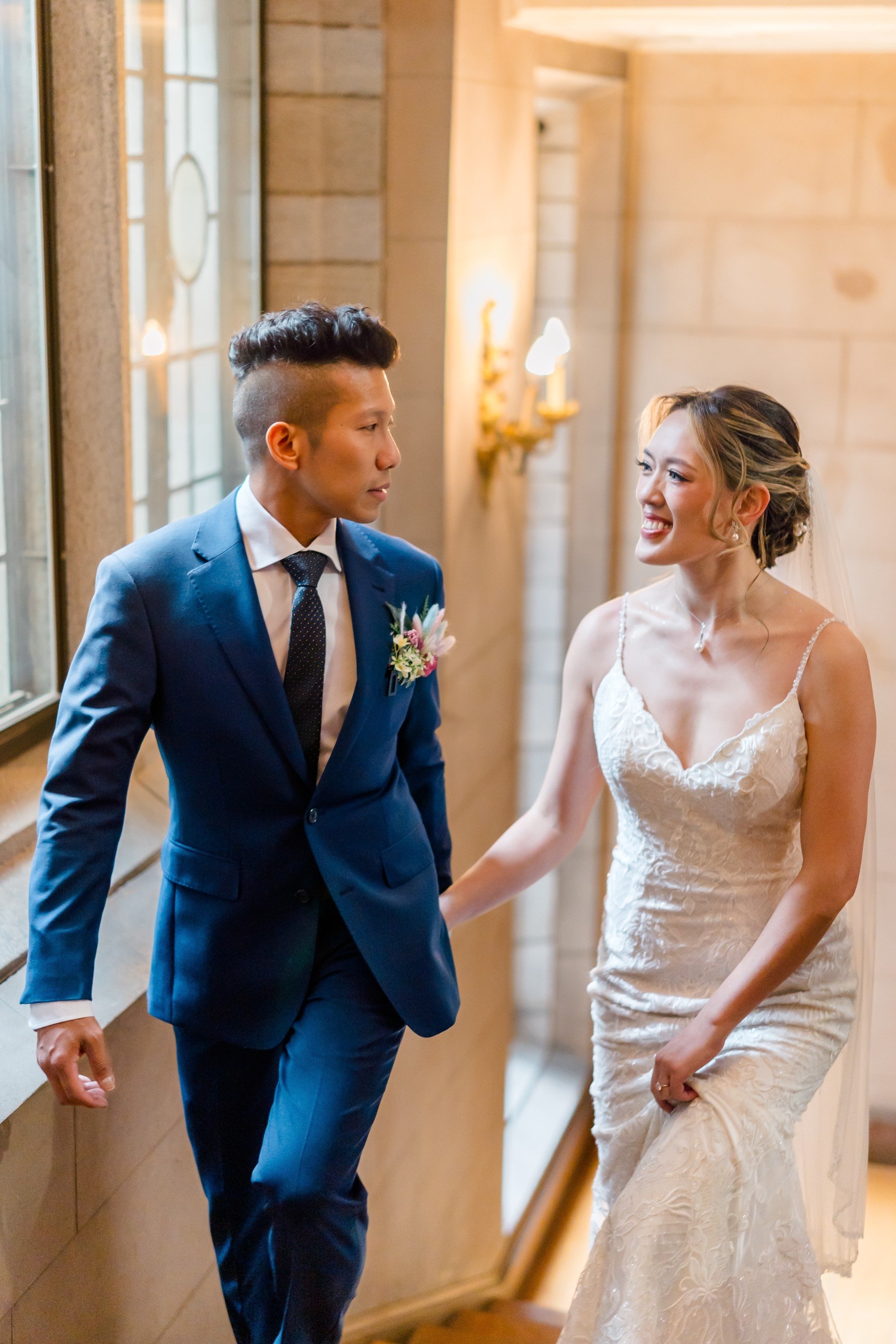 carousel-hero-element image-1